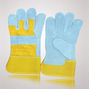 Canadian Gloves